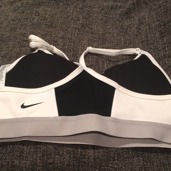 Brand New Nike Indy Bra - Picture 2 of 7